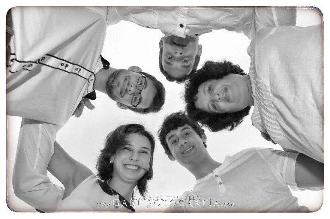 0004-sesion-fotos-en-familia-retratos de familia-bodas-de-plata-gabi-fotografo-tenerife-canarias-