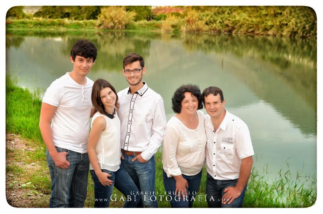 0005-sesion-fotos-en-familia-retratos de familia-bodas-de-plata-gabi-fotografo-tenerife-canarias-