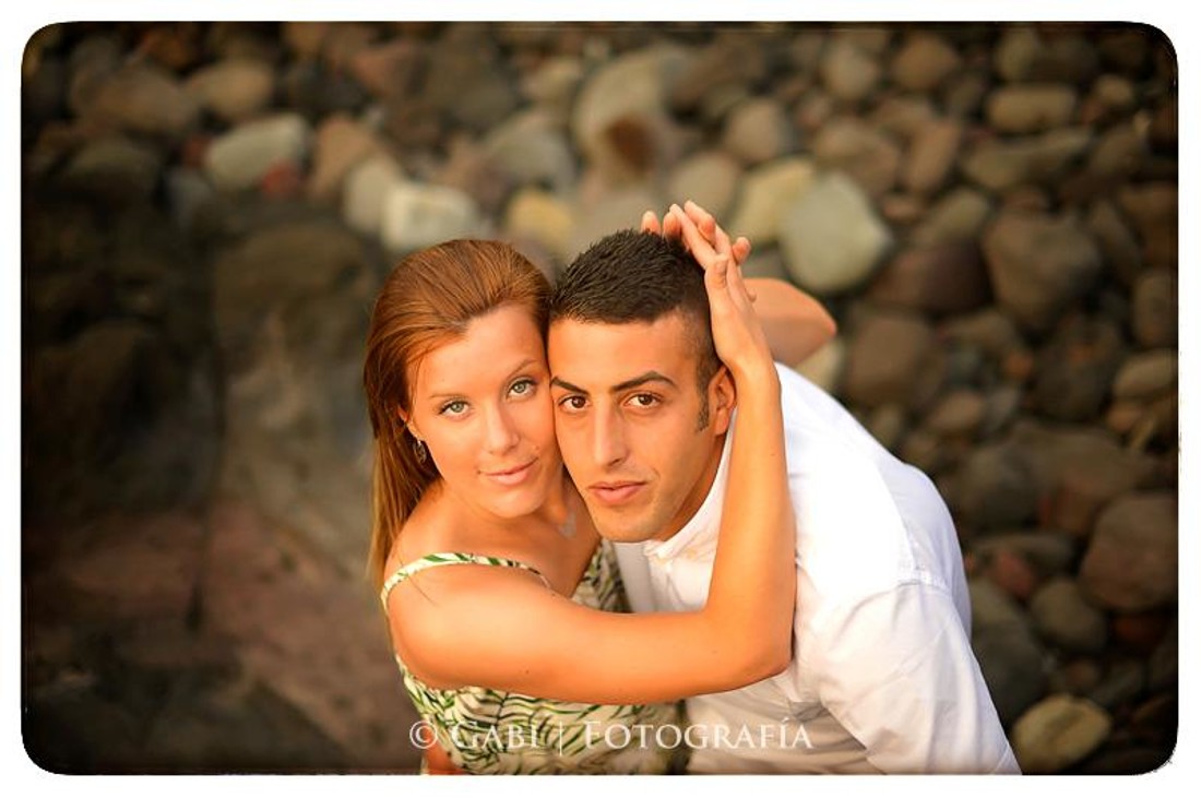 6-sesion-fotos-parejas-bodas-preboda-tenerife-gabi-exterior-diferentes-