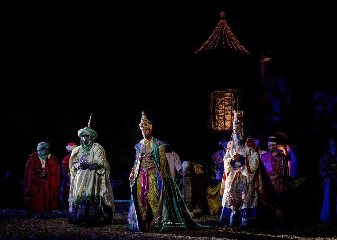 0030-gabi-fotografia-tejina-reyes magos-ARI_1051-Exposure