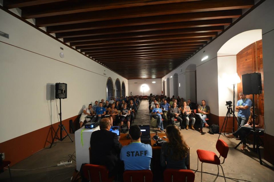 988314_395710330550980_207844497_n